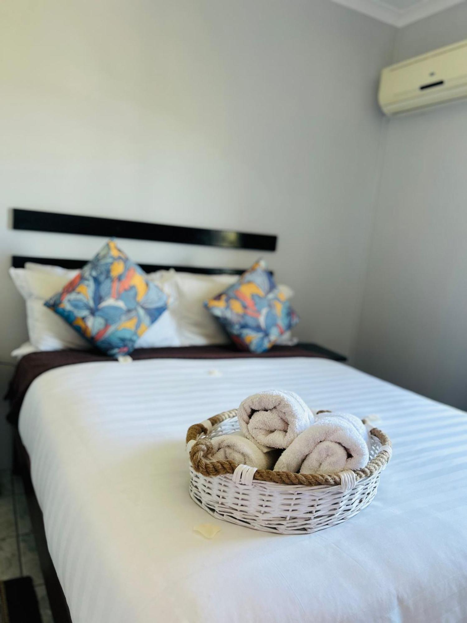 Skyfly Bed & Breakfast Manzini Exterior foto