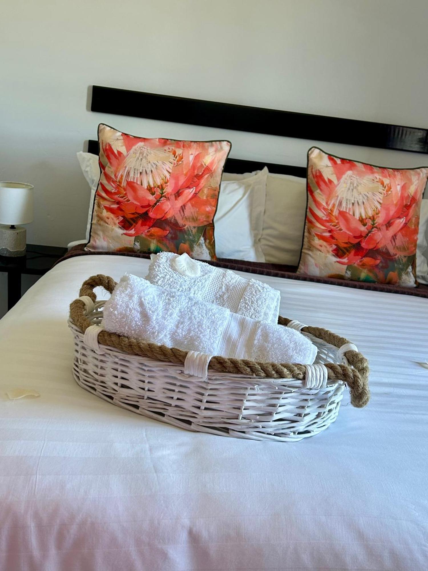 Skyfly Bed & Breakfast Manzini Exterior foto