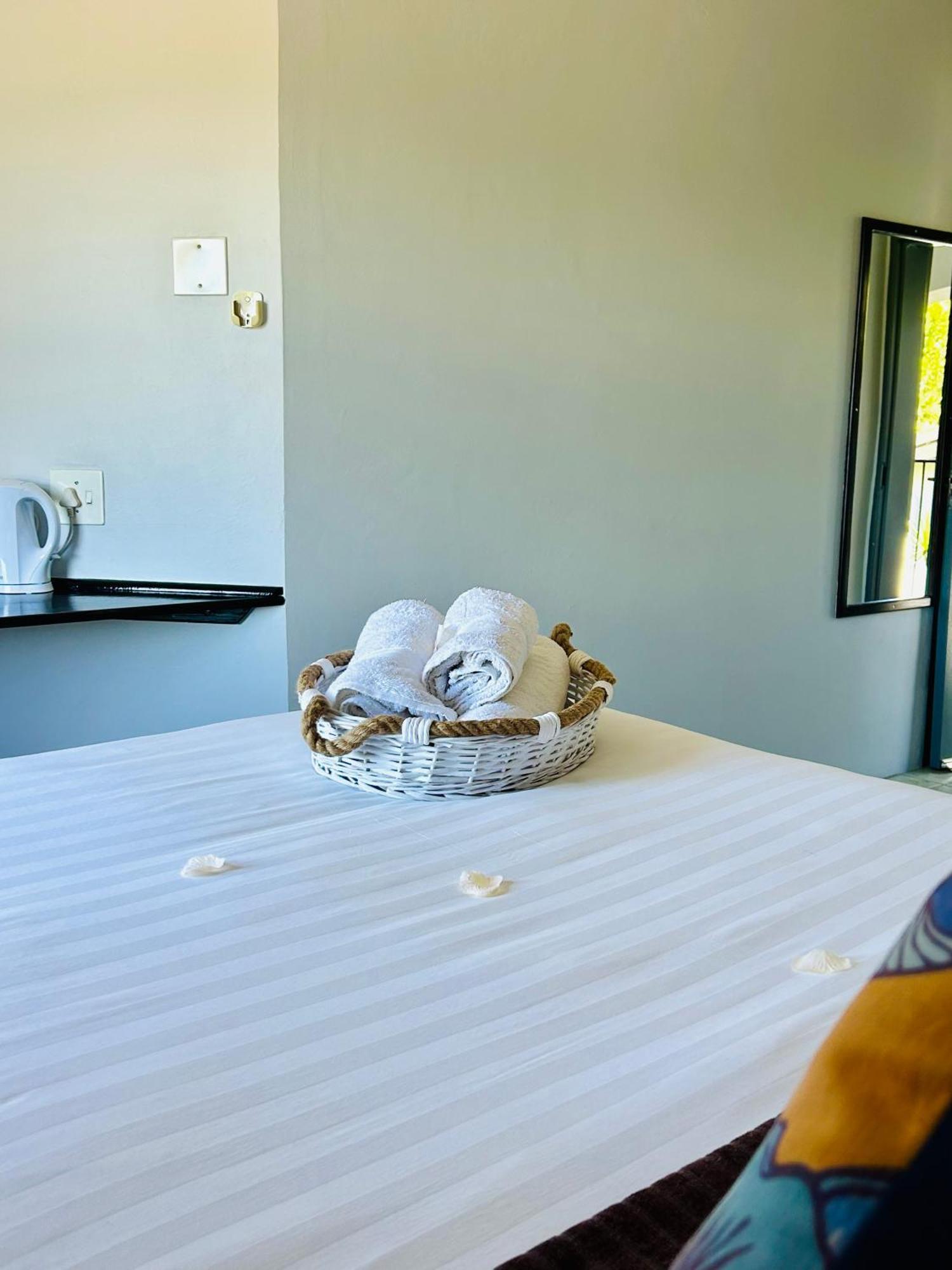 Skyfly Bed & Breakfast Manzini Exterior foto