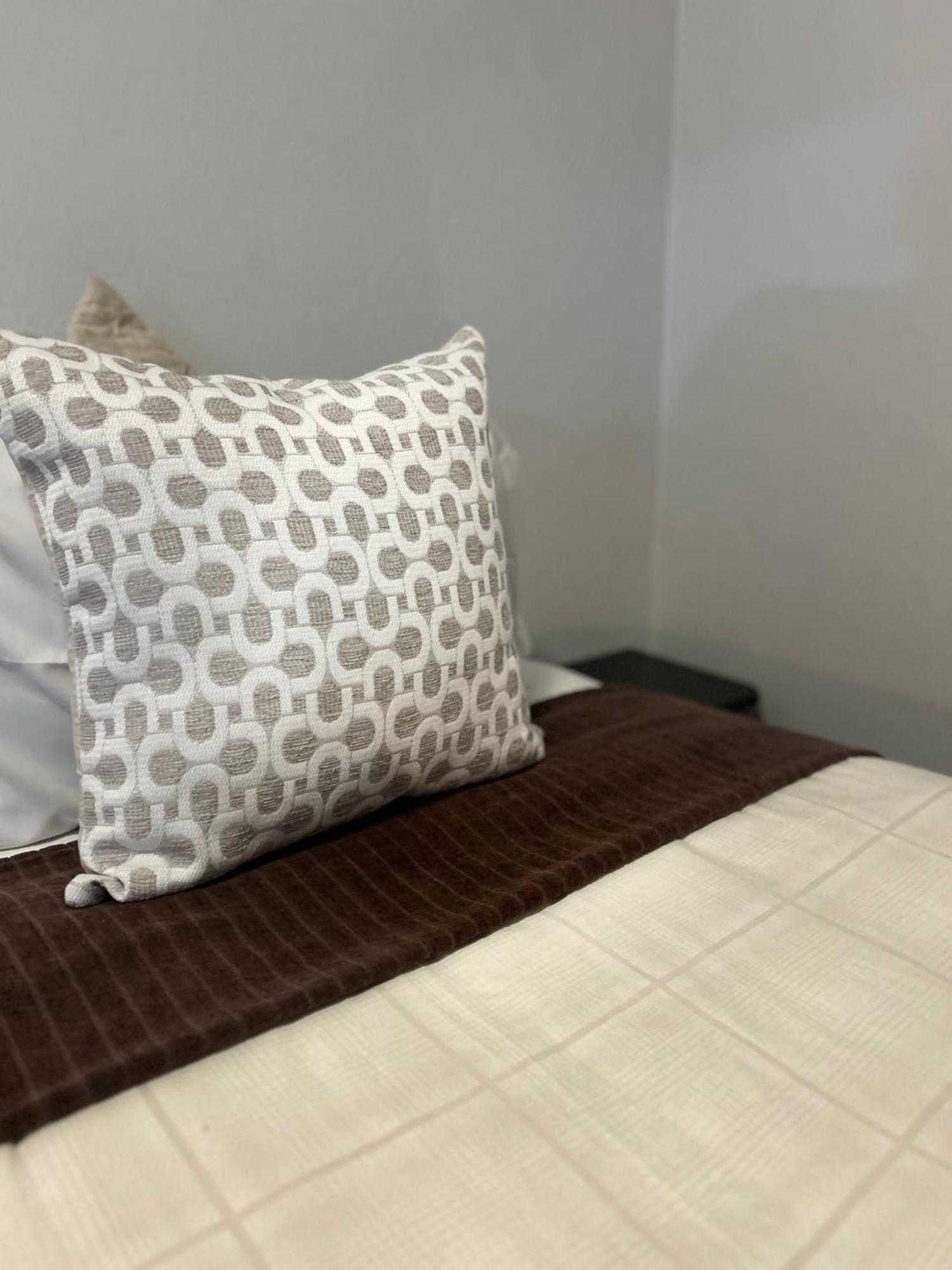 Skyfly Bed & Breakfast Manzini Exterior foto