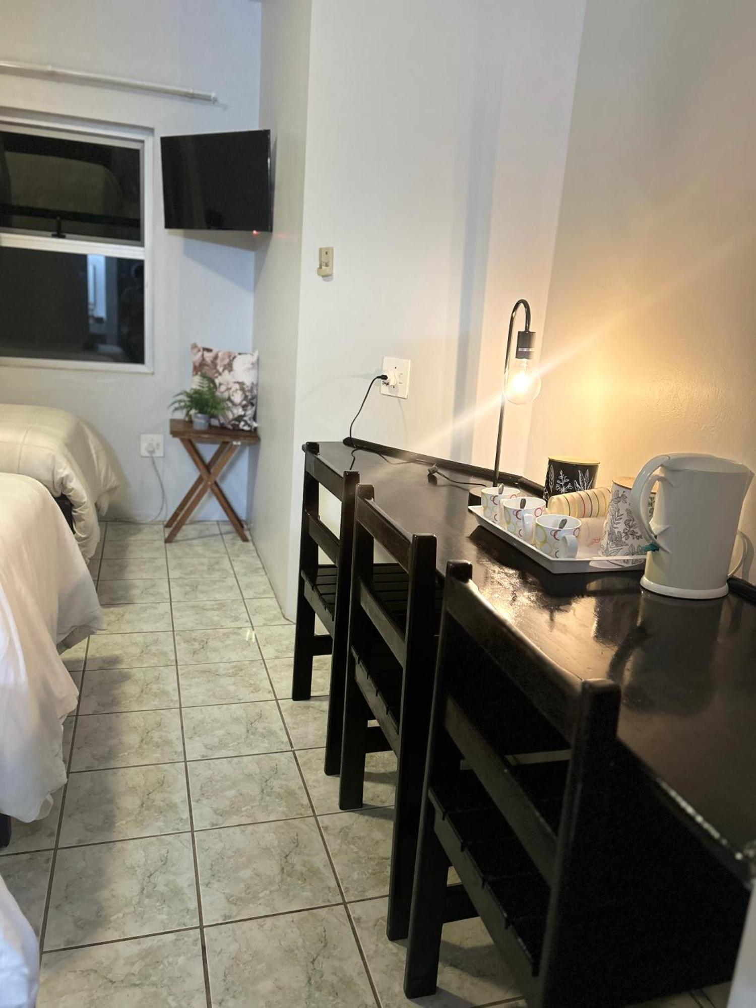 Skyfly Bed & Breakfast Manzini Exterior foto